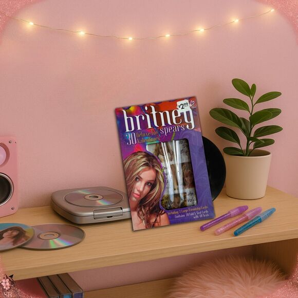 Britney Spears 2000 Deluxe Foil Valentines Sealed Vintage Collectible - Picture 3 of 4